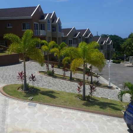 Tropical Luxury Dreams Villa Ocho Rios Buitenkant foto